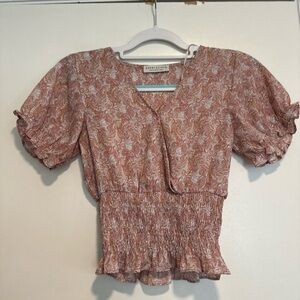 Paper and Crane XS Pink Paisley Faux Wrap VNeck Smocked Puff Sleeve Blouse.